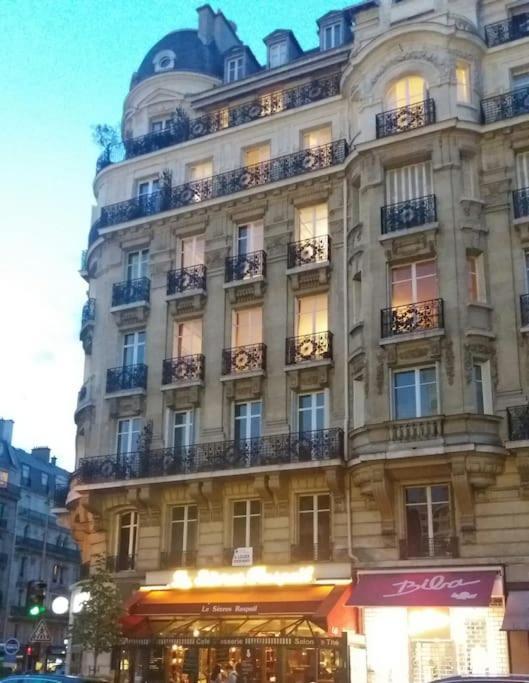 Small Luxurious Room In The Heart Of Saint Germain ปารีส ภายนอก รูปภาพ