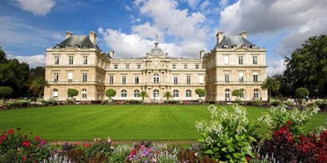 Small Luxurious Room In The Heart Of Saint Germain ปารีส ภายนอก รูปภาพ